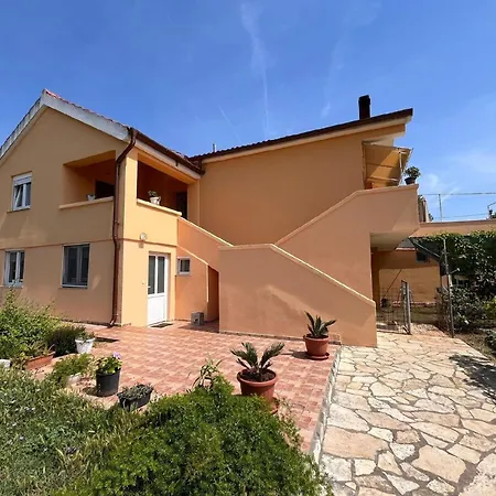 Julieta * Privlaka (Zadar)